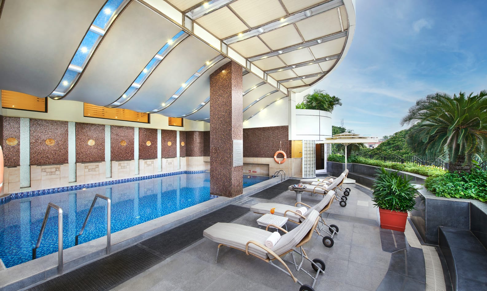 Rooftop swimming pool